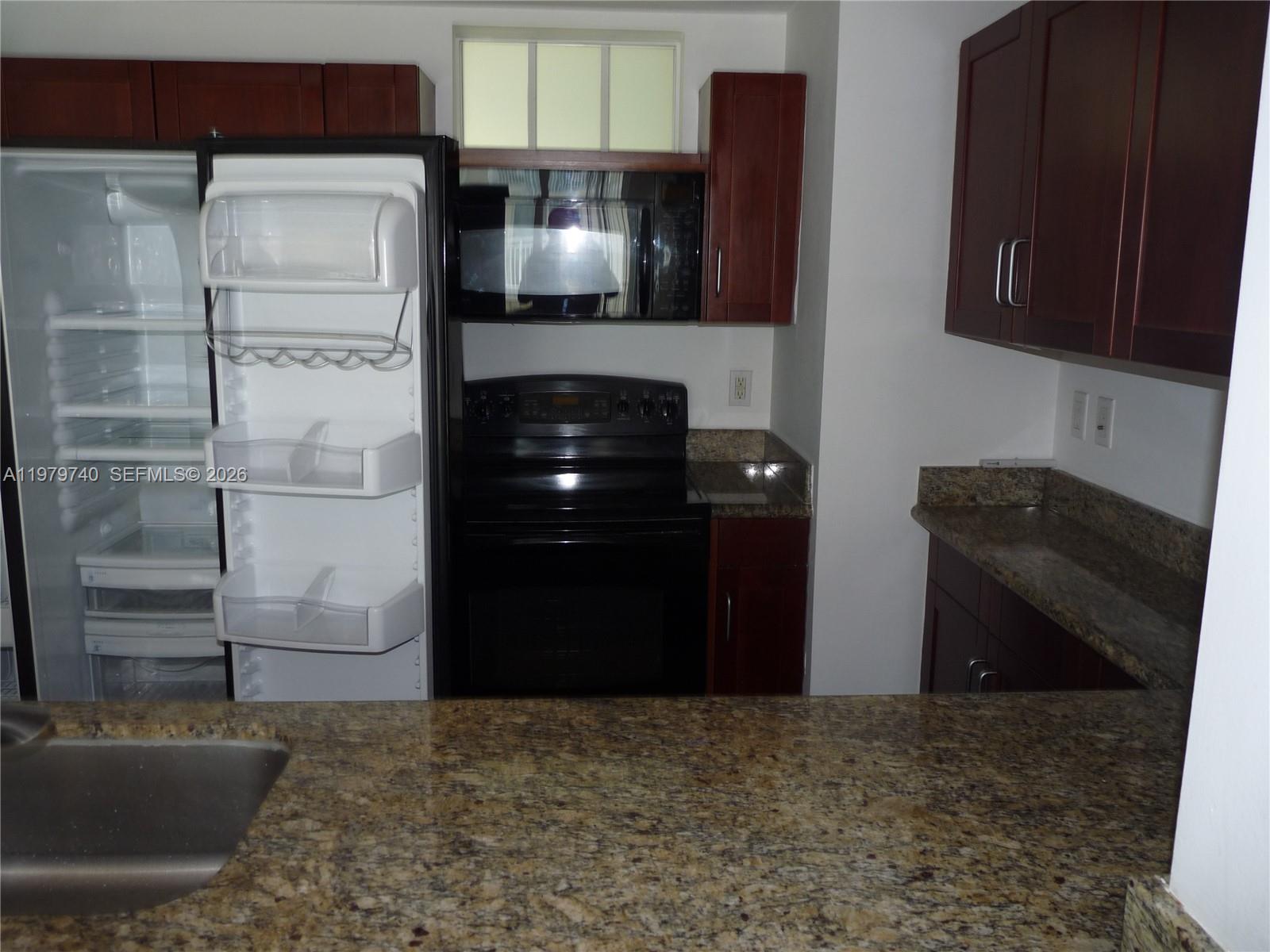 7285 Southwest 90th Street, Unit D408 Miami, FL 33156 - Photo 23 of 39