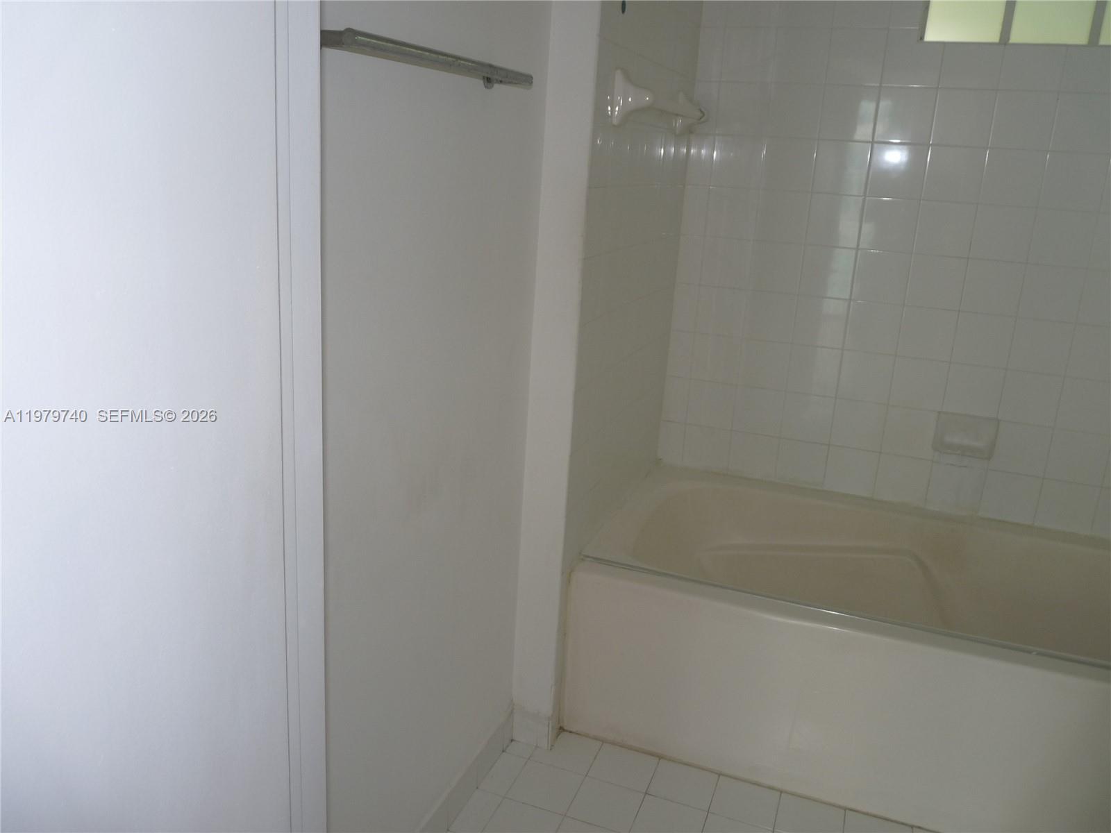 7285 Southwest 90th Street, Unit D408 Miami, FL 33156 - Photo 29 of 39