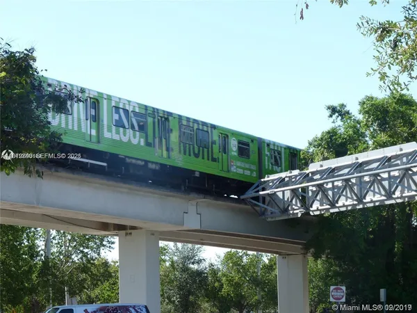 $2,980 | 7285 Southwest 90th Street, Unit D408, Miami, FL 33156