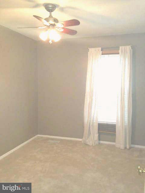 11965 Heathcote Court Reston, VA 20191 - Photo 15 of 27 Bedroom 2