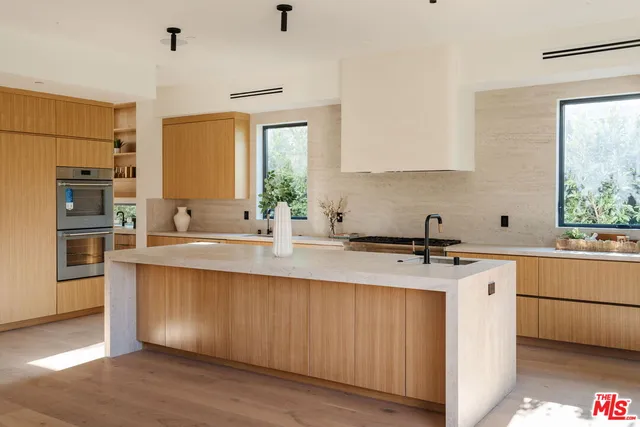 $4,295,000 | 1611 South Bedford Street, Los Angeles, CA 90035