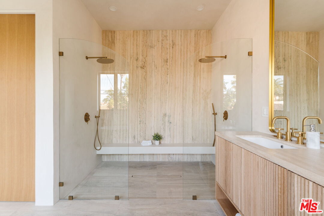 1611 South Bedford Street Los Angeles, CA 90035 - Photo 37 of 64