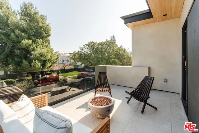 $4,295,000 | 1611 South Bedford Street, Los Angeles, CA 90035
