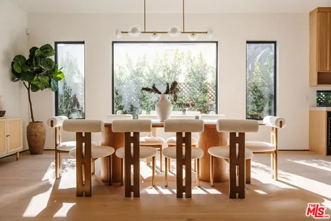 $4,295,000 | 1611 South Bedford Street, Los Angeles, CA 90035