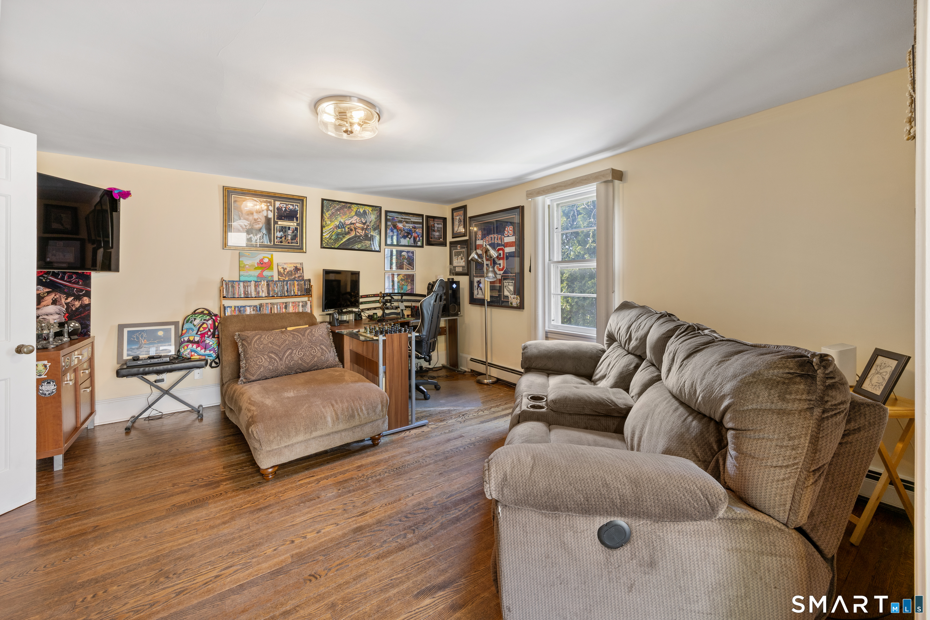 189 Scott Road Waterbury, CT 06705 - Photo 15 of 31