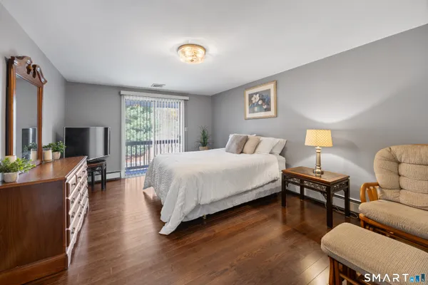 $325,000 | 189 Scott Road, Waterbury, CT 06705