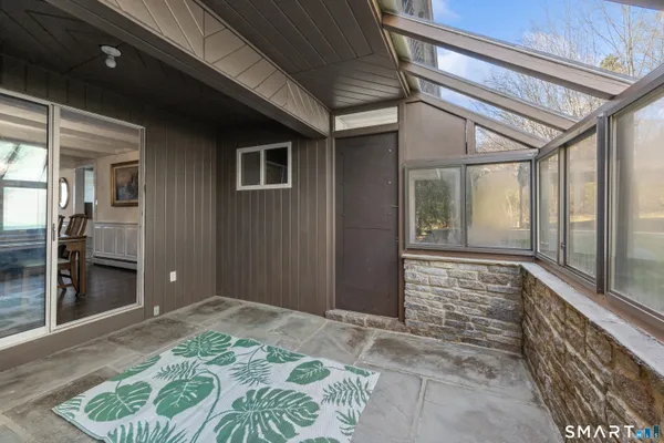 $325,000 | 189 Scott Road, Waterbury, CT 06705