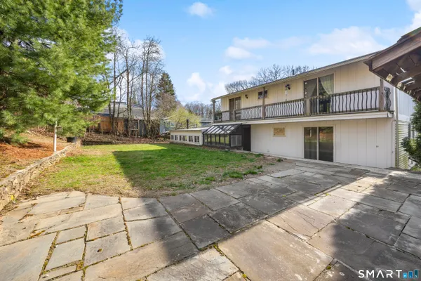 $325,000 | 189 Scott Road, Waterbury, CT 06705