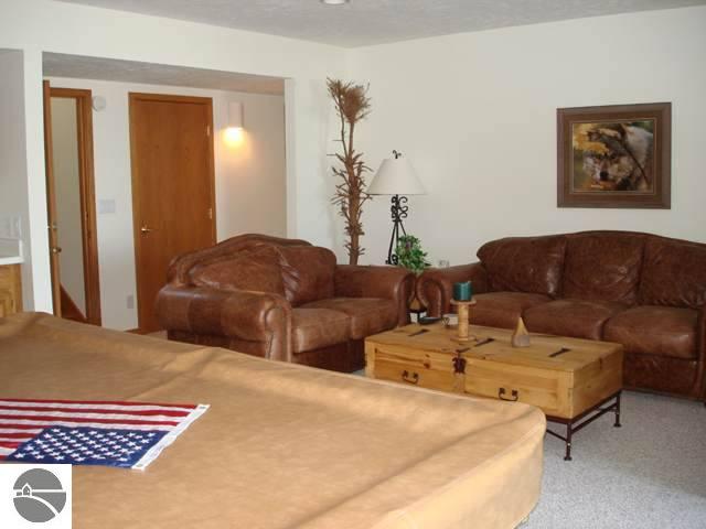 14142 Bluff Road Traverse City, MI 49686 - Photo 12 of 15 1715362-11.JPG