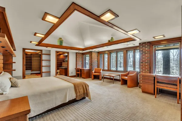 $13,560,000 | 5200 Turtle Pointe Drive, Ann Arbor, MI 48105