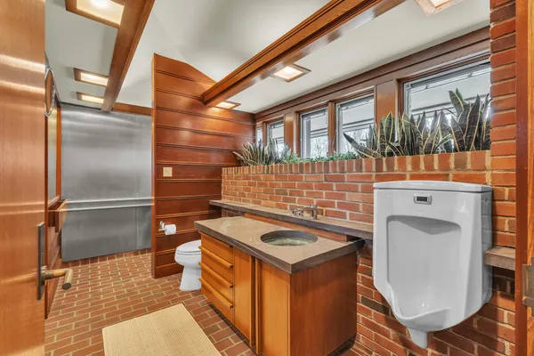 $13,560,000 | 5200 Turtle Pointe Drive, Ann Arbor, MI 48105