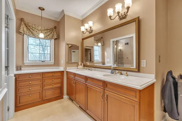 $13,560,000 | 5200 Turtle Pointe Drive, Ann Arbor, MI 48105