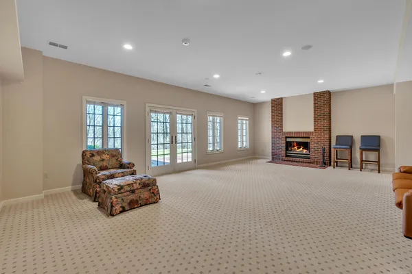 $13,560,000 | 5200 Turtle Pointe Drive, Ann Arbor, MI 48105