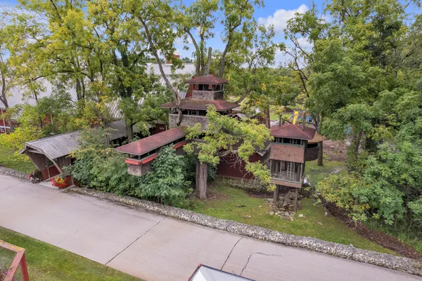 $13,560,000 | 5200 Turtle Pointe Drive, Ann Arbor, MI 48105