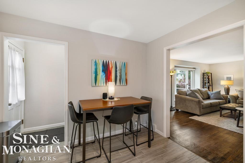 79 Cambridge Road Grosse Pointe, MI 48236 - Photo 12 of 50 50173405-a11963ca-3c9e-4d2a-942b-304b86989153.JPG