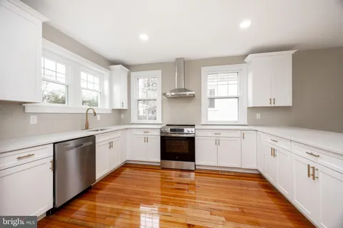 $635,000 | 102 Lincoln Street, Kennett Square, PA 19348