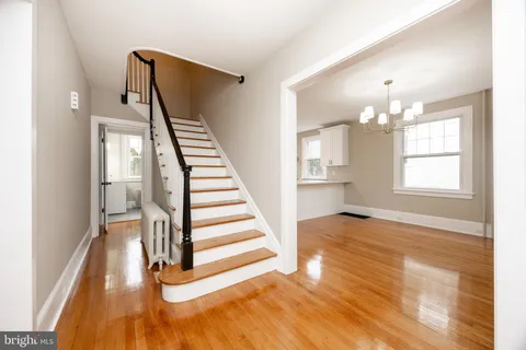 $635,000 | 102 Lincoln Street, Kennett Square, PA 19348