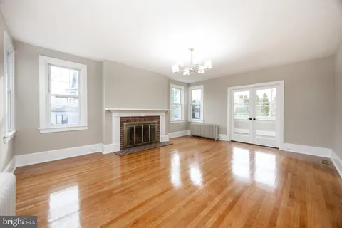 $635,000 | 102 Lincoln Street, Kennett Square, PA 19348