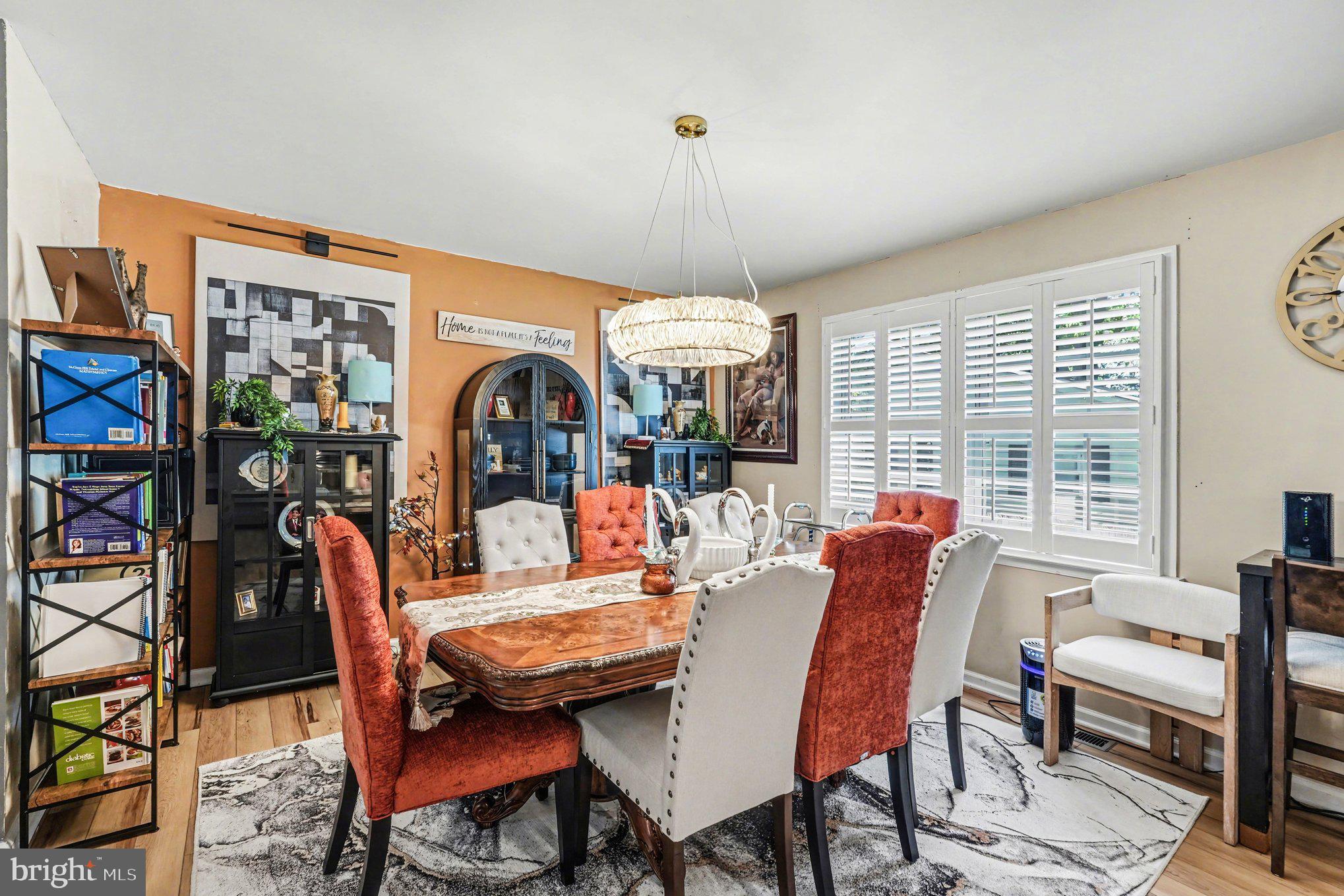 87 Cedar Lane South Colonial Beach, VA 22443 - Photo 8 of 27 Dining Room