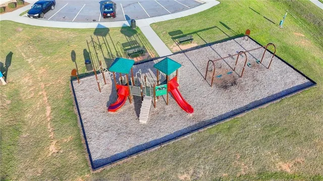 $368,000 | 393 Walnut Grv Way, Pendergrass, GA 30567