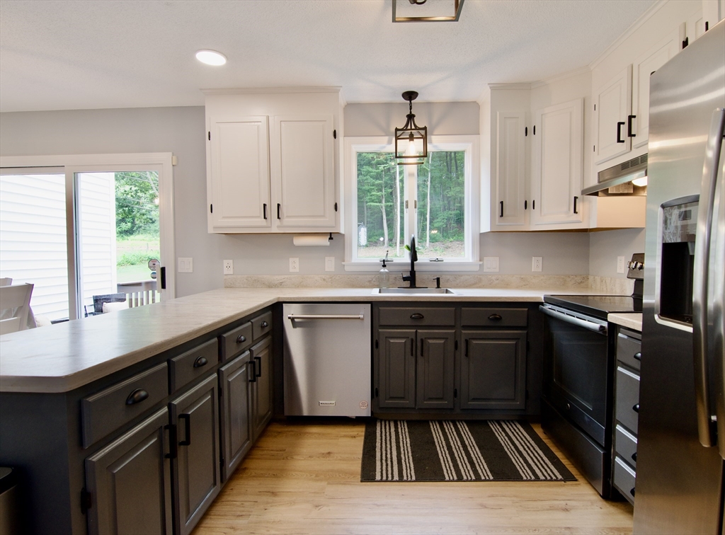 15 Rothe Lane Ellington, CT 06029 - Photo 17 of 42 Gallery Image 17