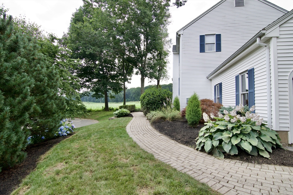 15 Rothe Lane Ellington, CT 06029 - Photo 2 of 42 Gallery Image 2