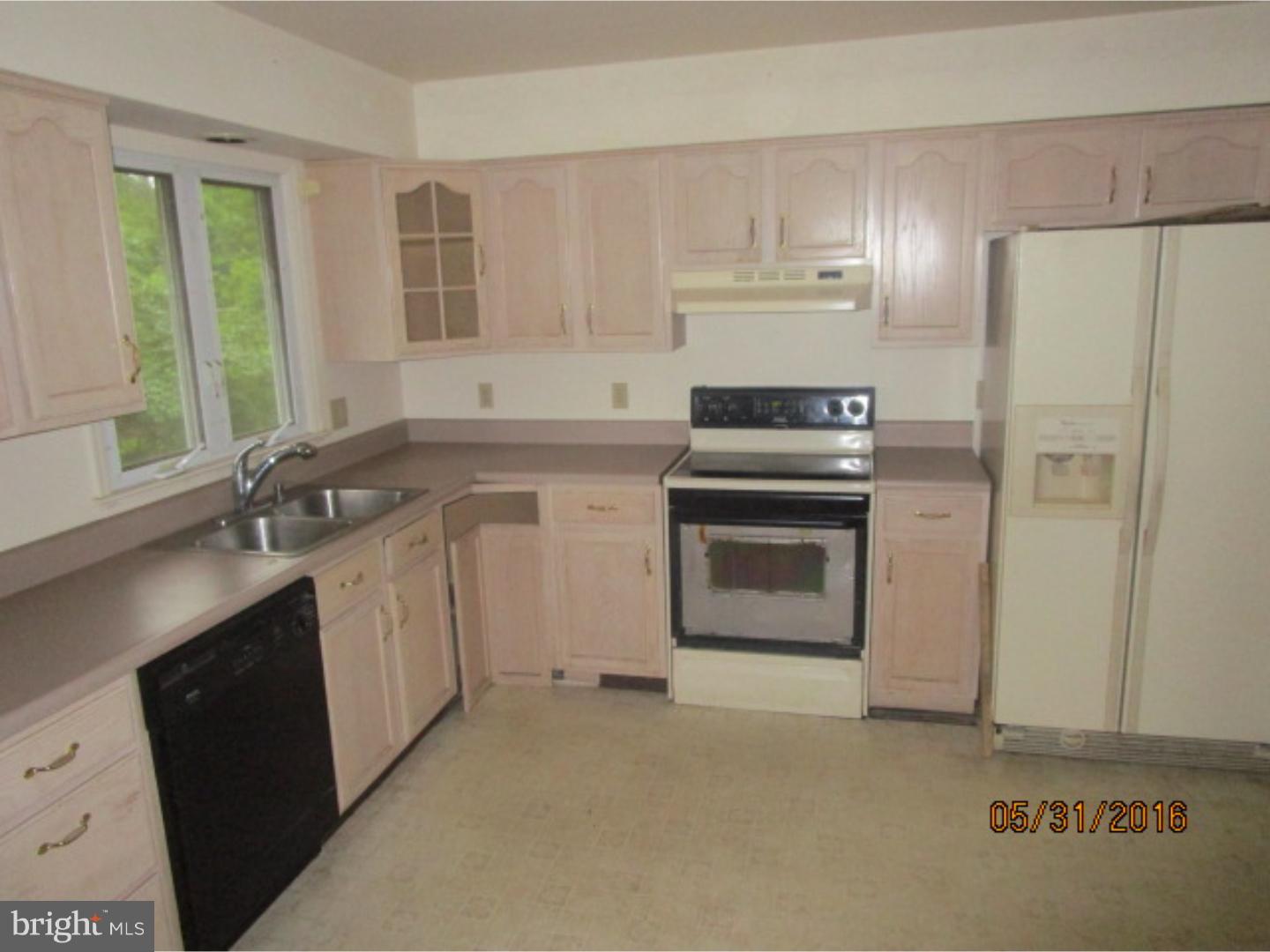 301 Odd Fellows Road Pemberton, NJ 08068 - Photo 5 of 15