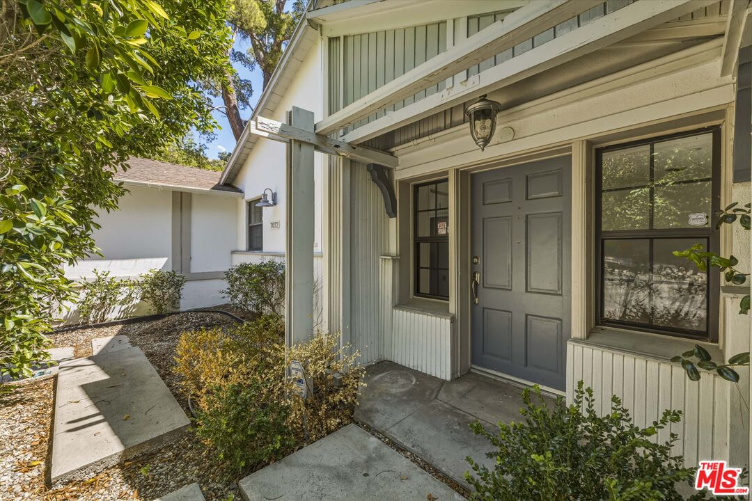 7072 Owens Street Tujunga, CA 91042 - Photo 2 of 42
