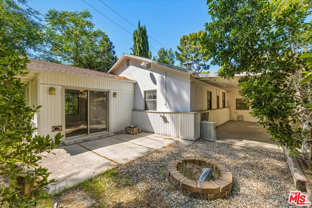 7072 Owens Street Tujunga, CA 91042 - Photo 35 of 42