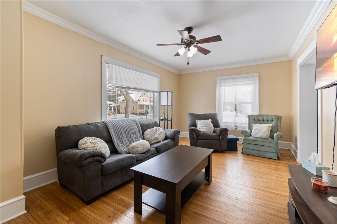 135 Wilson Street Arcadia, NY 14513 - Photo 15 of 27 AMPLE living room space - enter here or enter in t