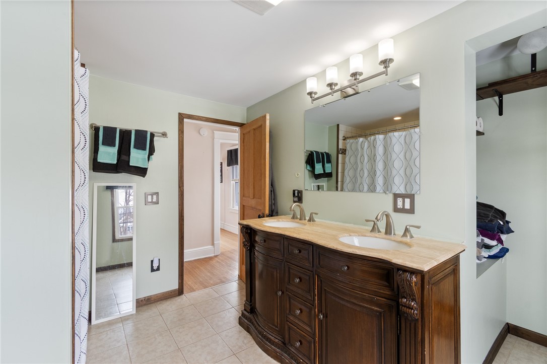 135 Wilson Street Arcadia, NY 14513 - Photo 17 of 27 The second floor FULL BATH is SPA WORTHY! So much