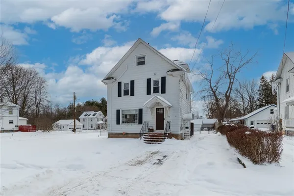 $169,900 | 135 Wilson Street, Arcadia, NY 14513