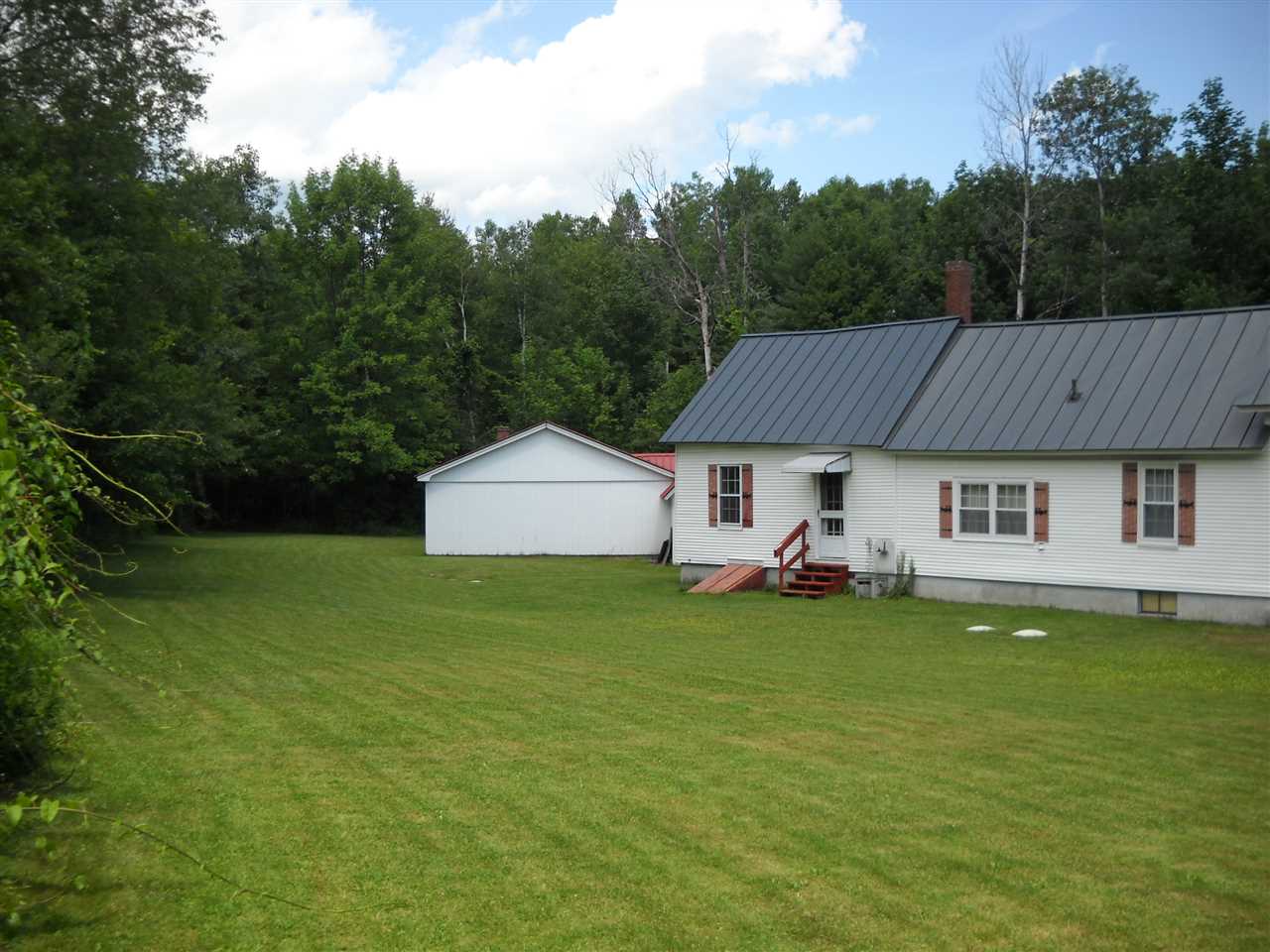 59 Latham Road Thetford, VT 05043 - Photo 13 of 19 Gallery Image 13