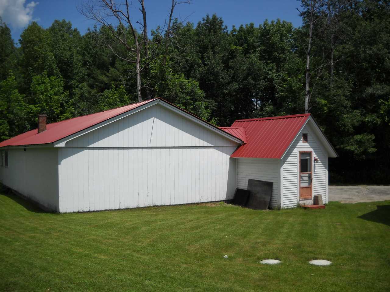 59 Latham Road Thetford, VT 05043 - Photo 10 of 19 Gallery Image 10