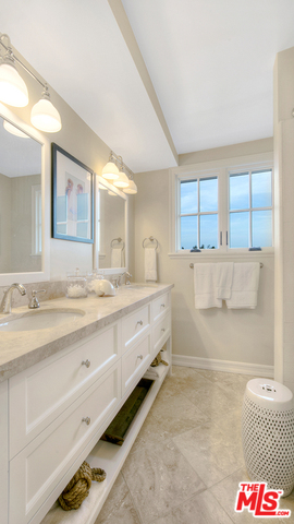 20643 Seaboard Road Malibu, CA 90265 - Photo 34 of 42 Gallery Image 34