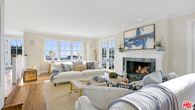 20643 Seaboard Road Malibu, CA 90265 - Photo 10 of 42 Gallery Image 10