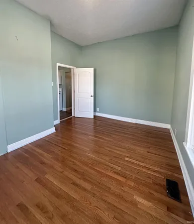 $265,000 | 900 Cherry Street, Petersburg, IN 47567