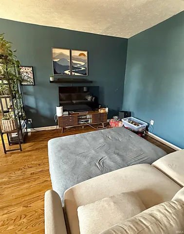 $275,000 | 900 Cherry Street, Petersburg, IN 47567