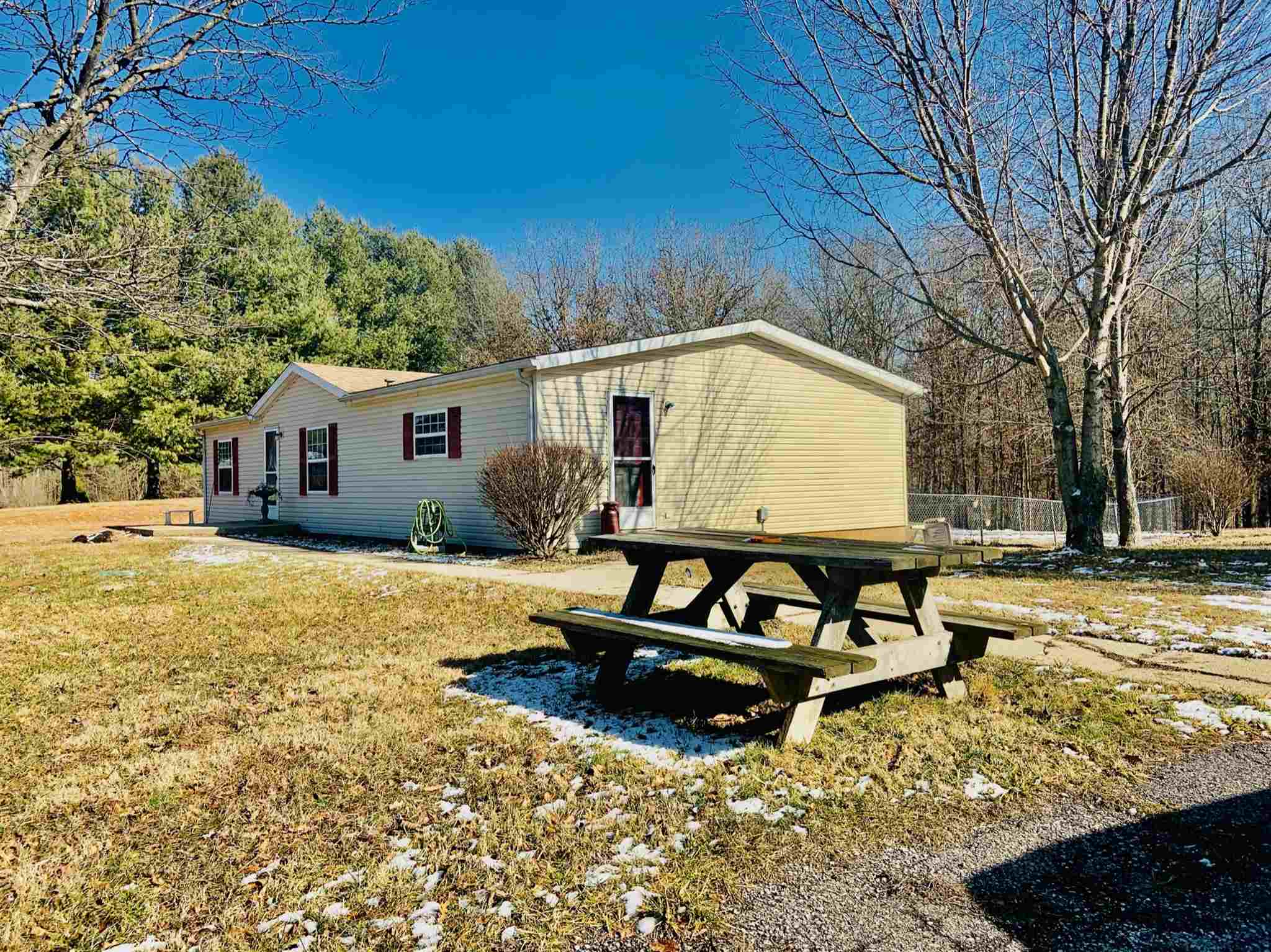 74 Greer Lane Springville, IN 47462 - Photo 3 of 33 Gallery Image 3
