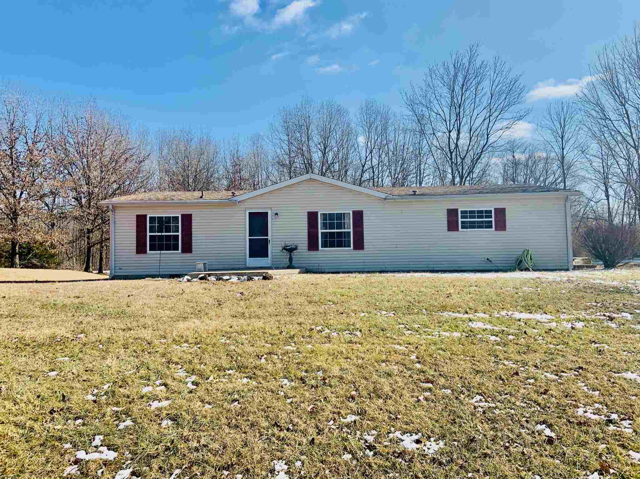 74 Greer Lane Springville, IN 47462 - Photo 4 of 33 Gallery Image 4