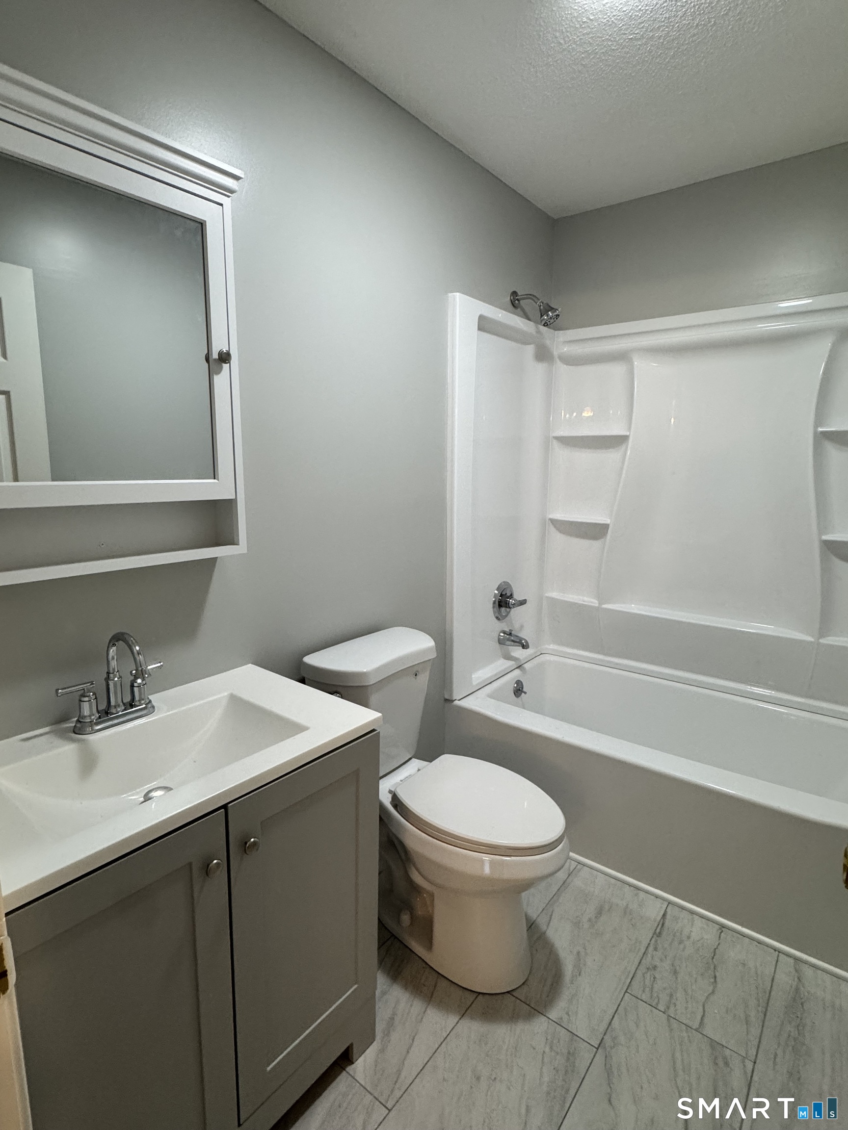 2 Concorde Way, Unit B2 Windsor Locks, CT 06096 - Photo 6 of 15