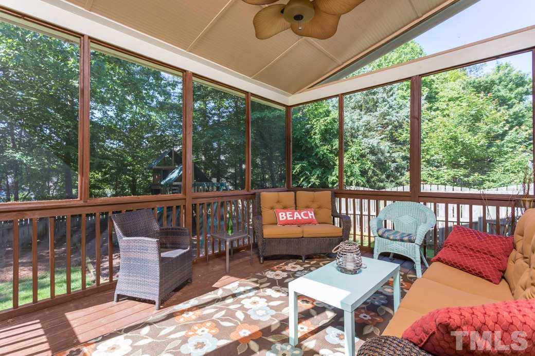 3717 Evander Way Raleigh, NC 27613 - Photo 3 of 24