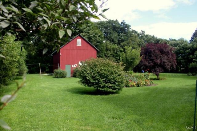 1351 Tatamy Road Easton, PA 18045 - Photo 23 of 37