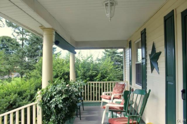 1351 Tatamy Road Easton, PA 18045 - Photo 3 of 37