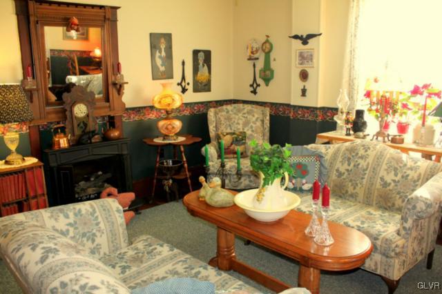 1351 Tatamy Road Easton, PA 18045 - Photo 5 of 37