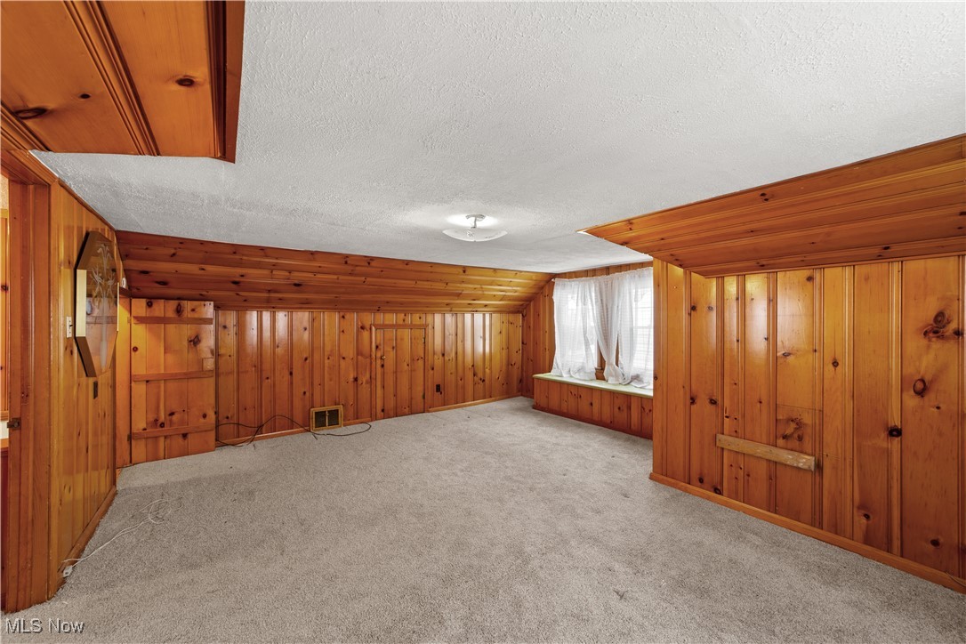 4057 Wilmington Road Cleveland, OH 44121 - Photo 27 of 34
