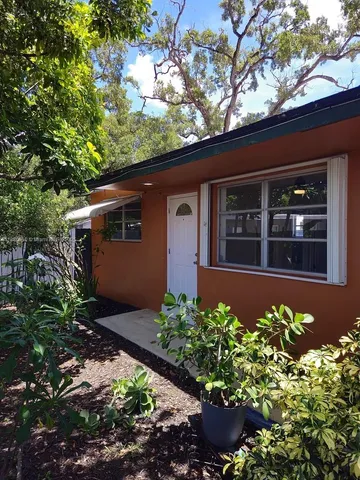 $2,500 | 4920 Southwest 28th Terrace, Unit 12, Dania Beach, FL 33312