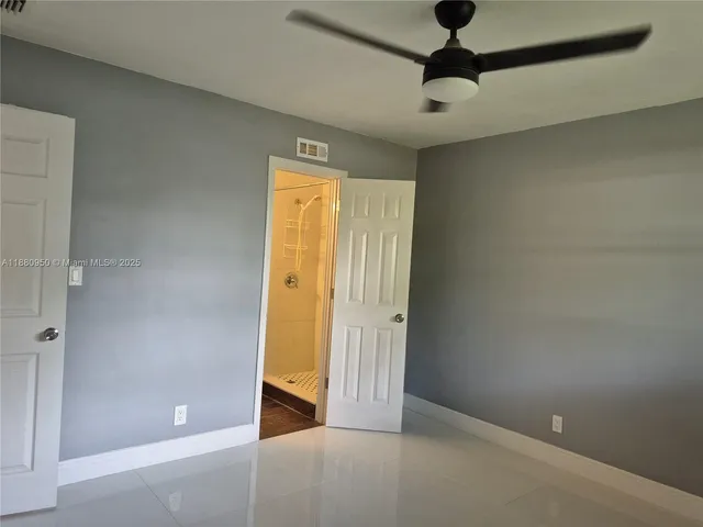 $2,500 | 4920 Southwest 28th Terrace, Unit 12, Dania Beach, FL 33312