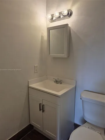 $2,500 | 4920 Southwest 28th Terrace, Unit 12, Dania Beach, FL 33312