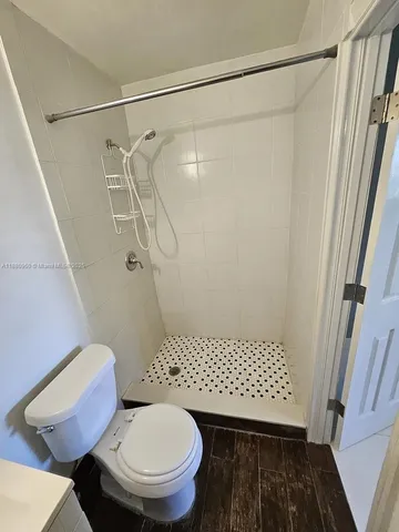 $2,500 | 4920 Southwest 28th Terrace, Unit 12, Dania Beach, FL 33312